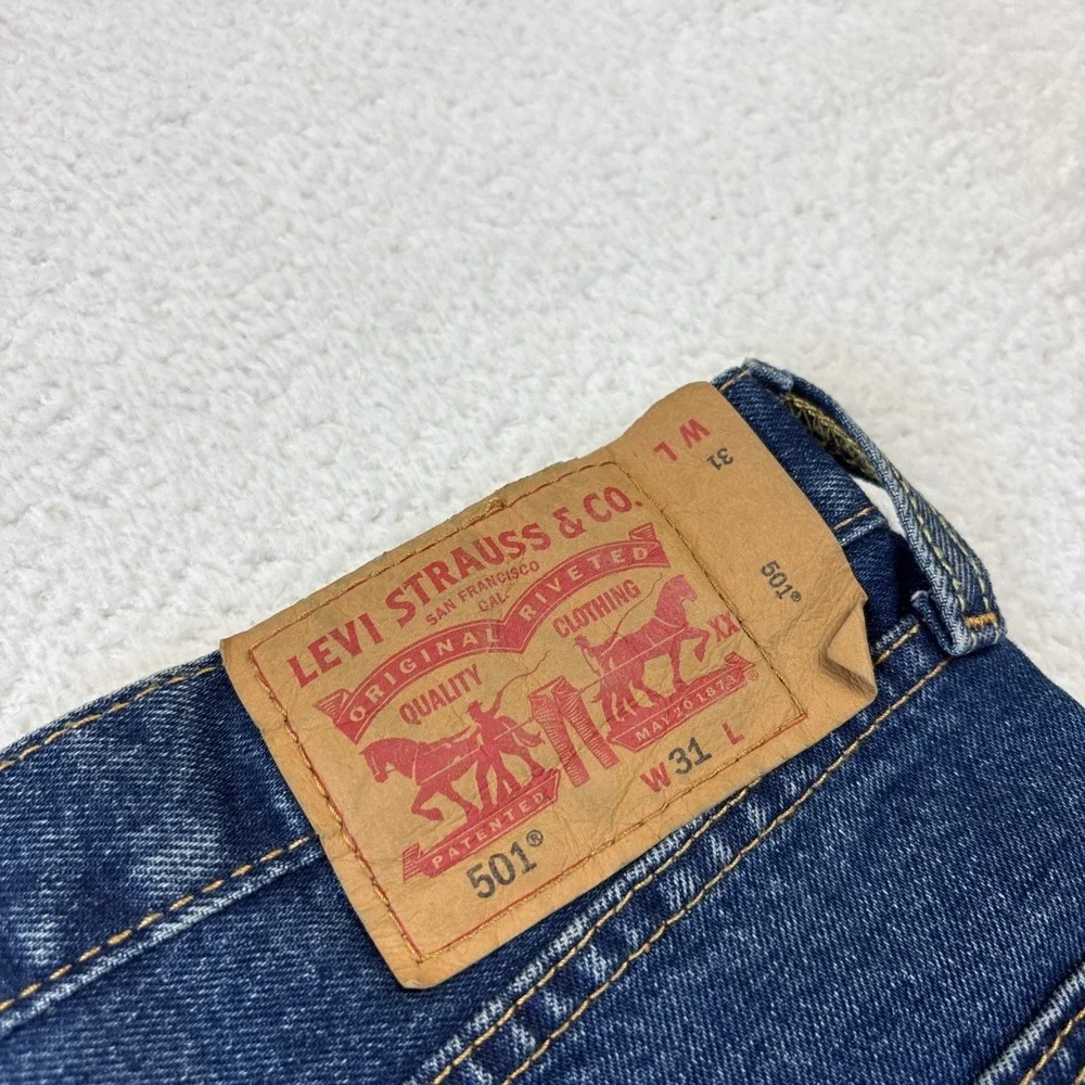 NEW LEVIS 501 Original Jorts Mens 31 Blue Denim Shorts Stretch 9